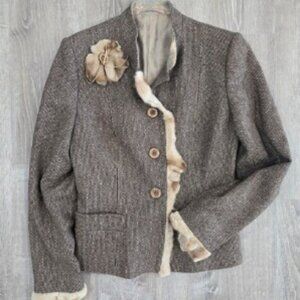 Hand Tailored Exclusively Made Mink Trimmed Tweed Jacket size 8